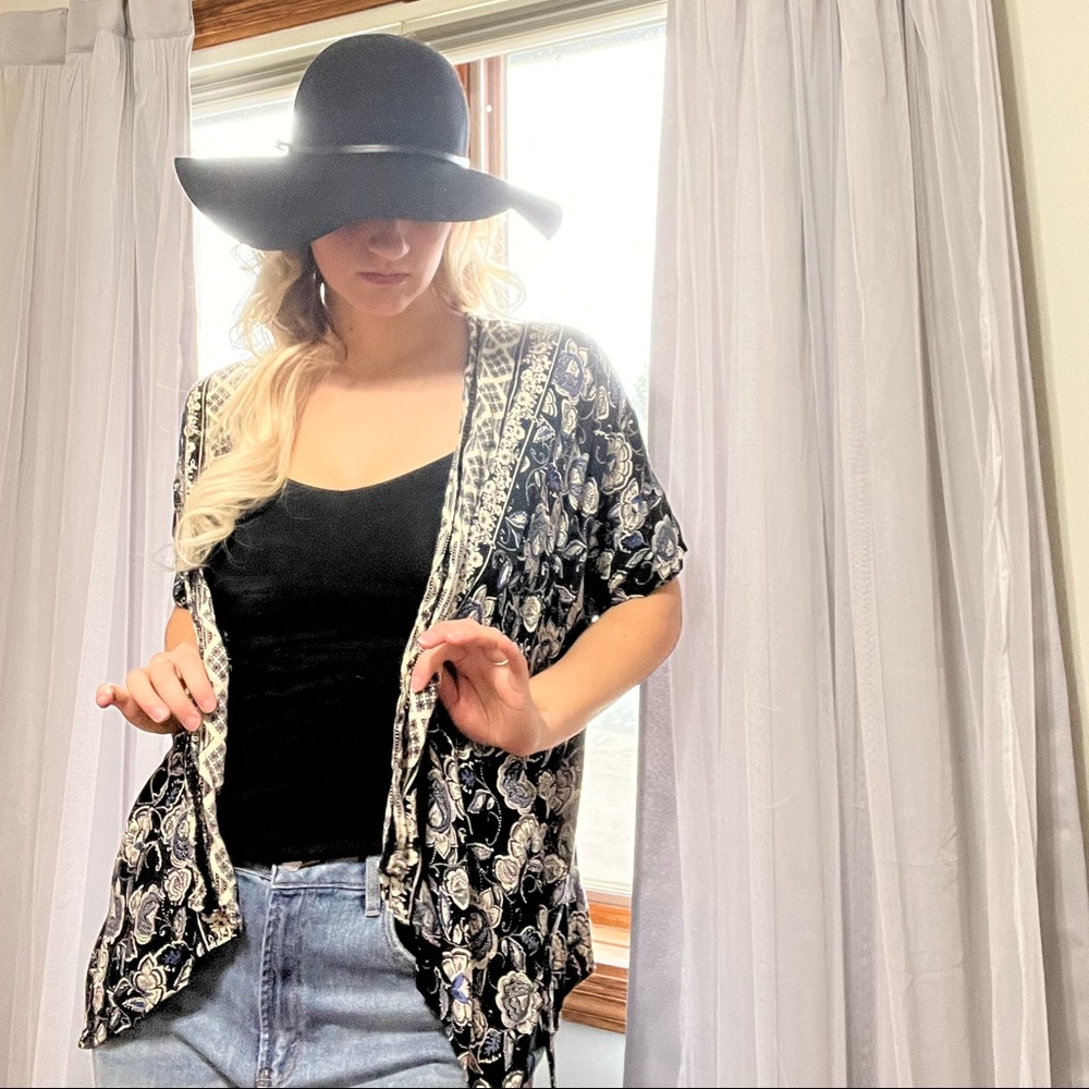 Patterned coverup